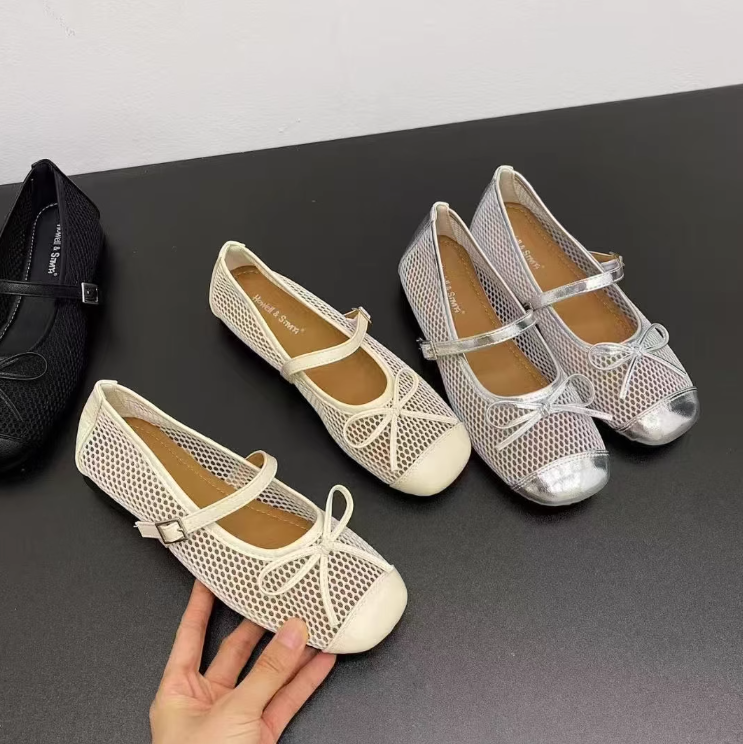 (Slim feet 1sz) Women's shoes, doll shoes made of light mesh, very ...